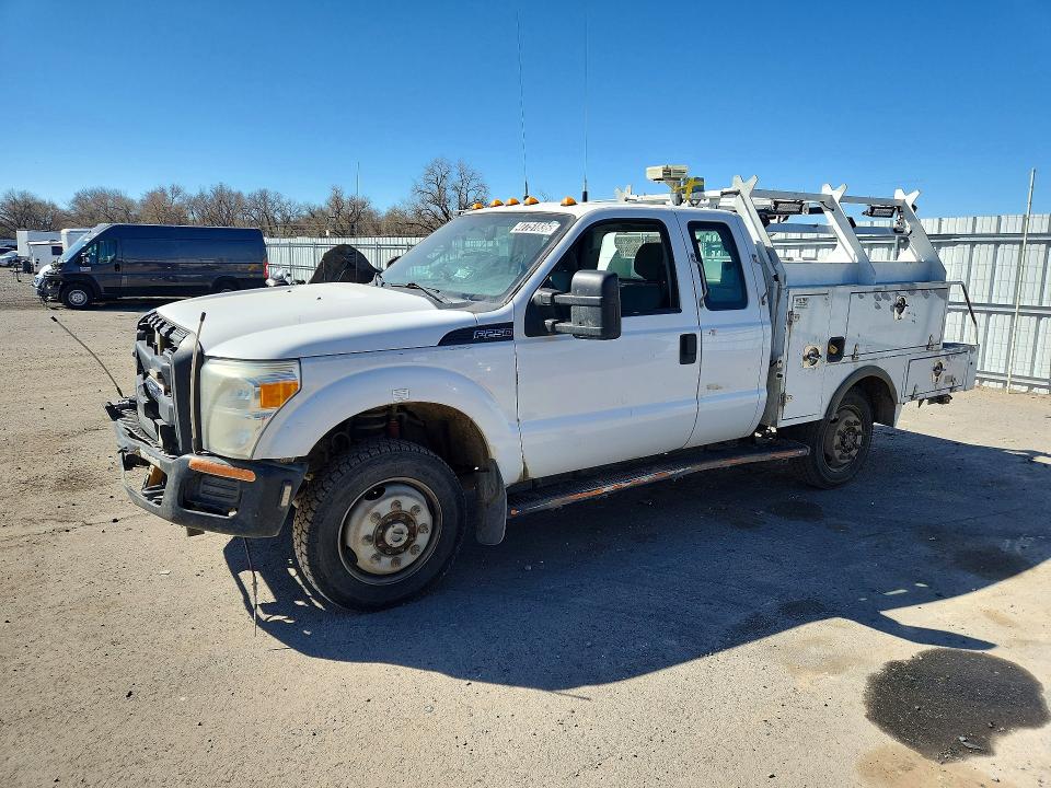 2015 FORD F-250 photo 1