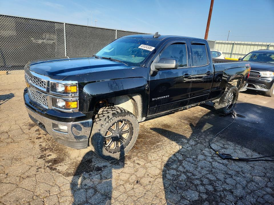 2015 CHEVROLET SILVERADO K1500 LT photo 1