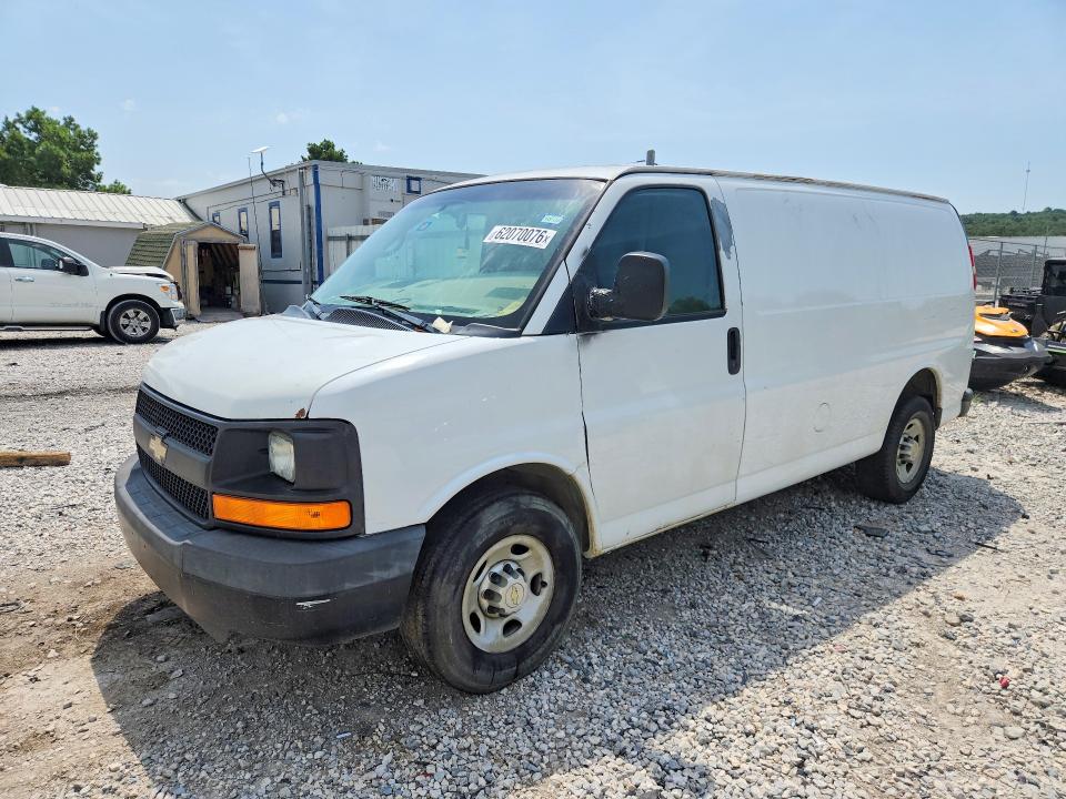 2013 CHEVROLET EXPRESS G2500 photo 1