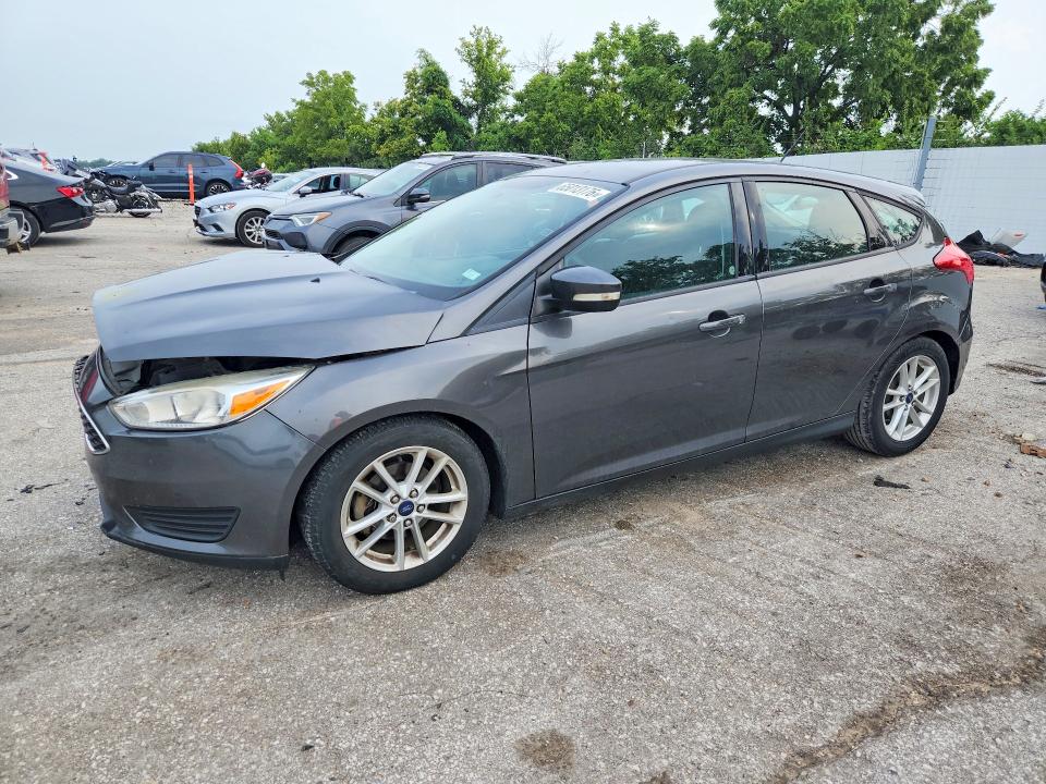 2016 FORD FOCUS SE photo 1