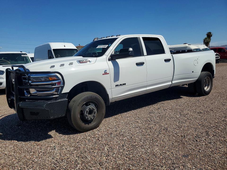 2026 RAM 3500 TRADESMAN photo 1