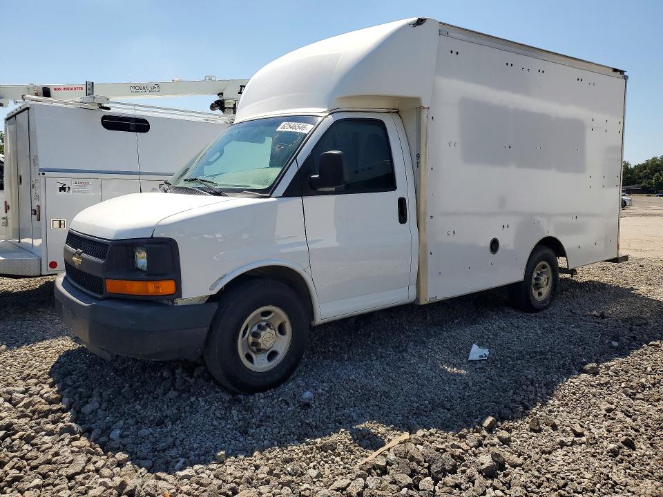 2016 CHEVROLET EXPRESS G3500 photo 1