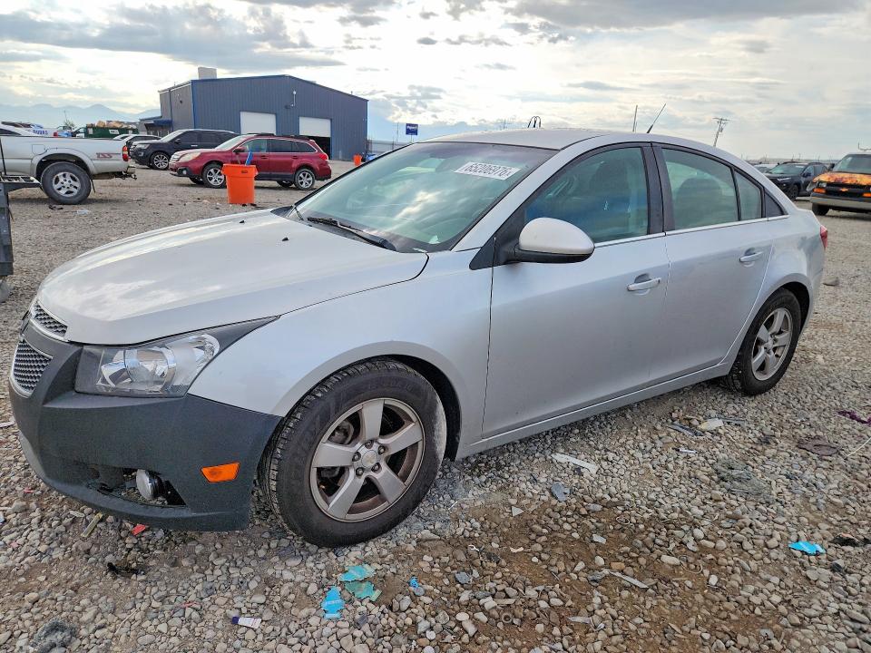2014 CHEVROLET CRUZE LT photo 1