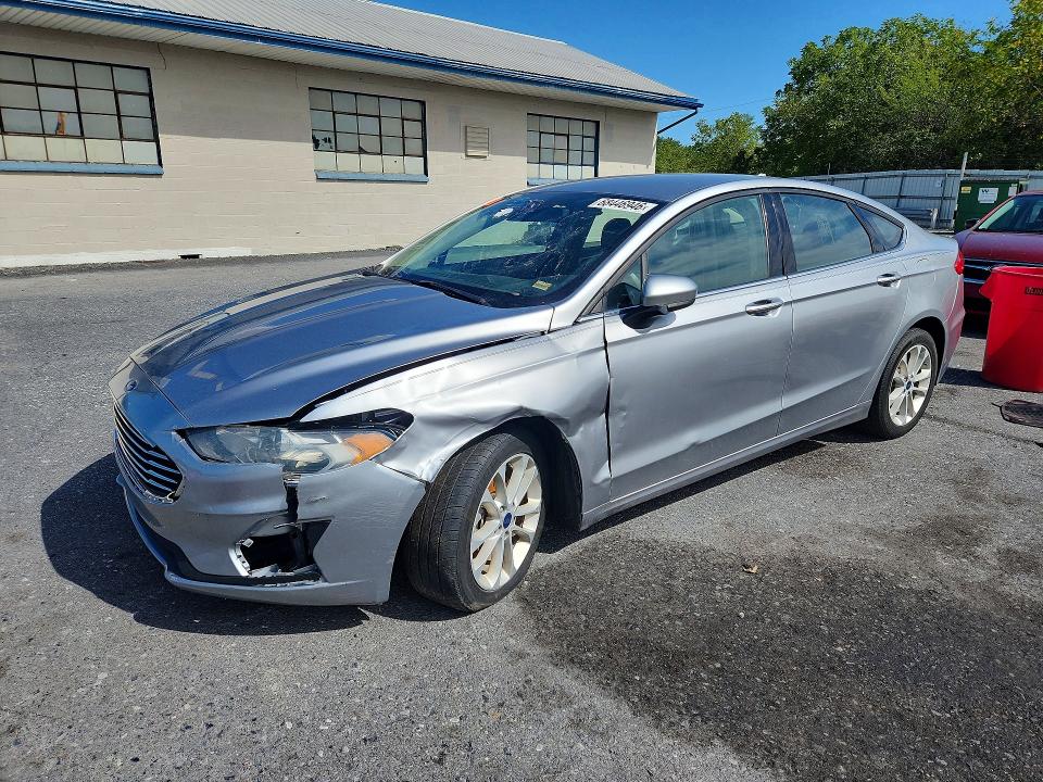2020 FORD FUSION SE photo 1