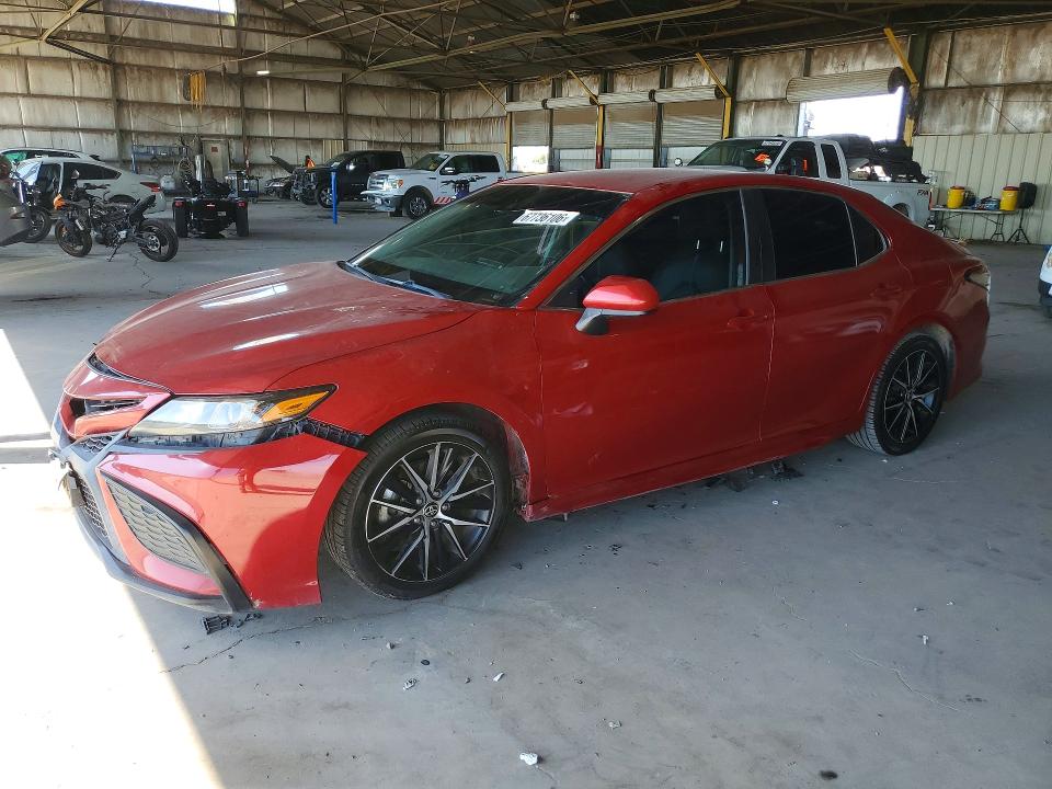 2021 TOYOTA CAMRY SE photo 1