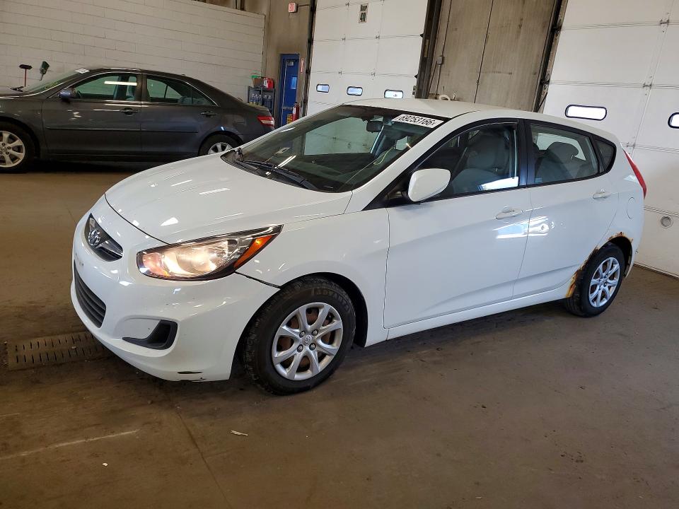 2014 HYUNDAI ACCENT GS photo 1
