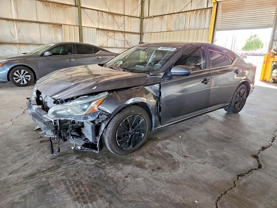 2020 NISSAN ALTIMA S photo 1